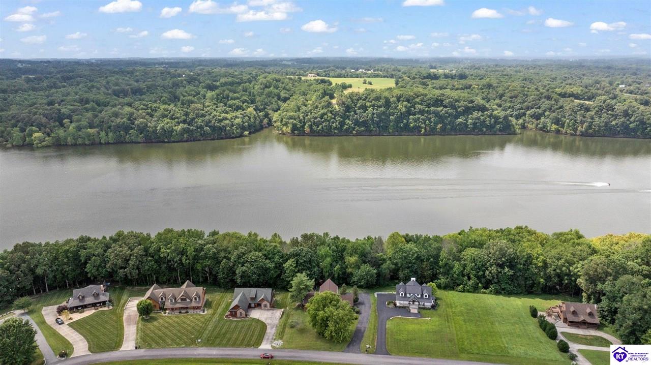 630 Eagle Point Drive Austin, KY 42123 #1