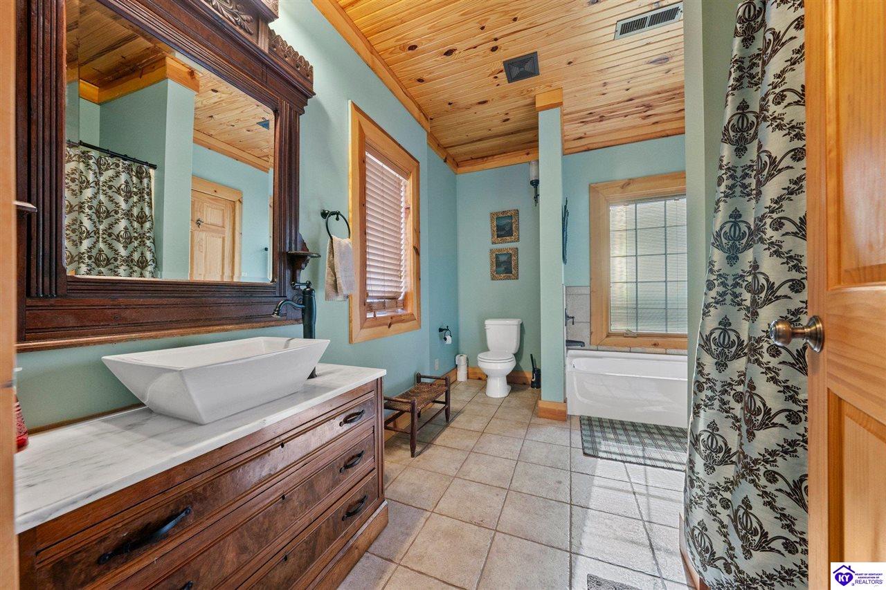Listing Picture 630 Eagle Point Drive Austin, KY 42123 MLS HK25000824