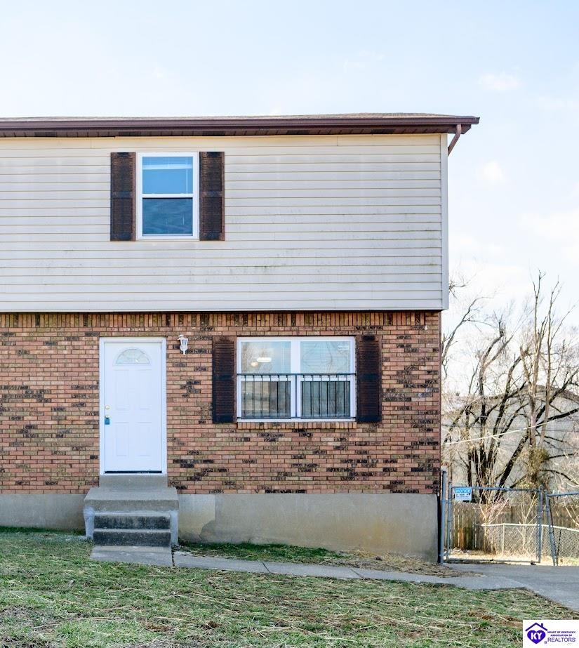 2918 Centennial AvenueRadcliff, KY 40160