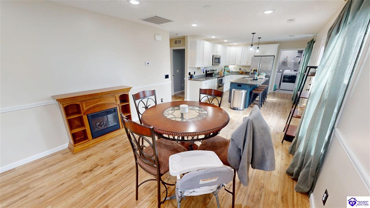 Listing Picture 2030 Hodgenville Road Elizabethtown, KY 42701 MLS HK25000925