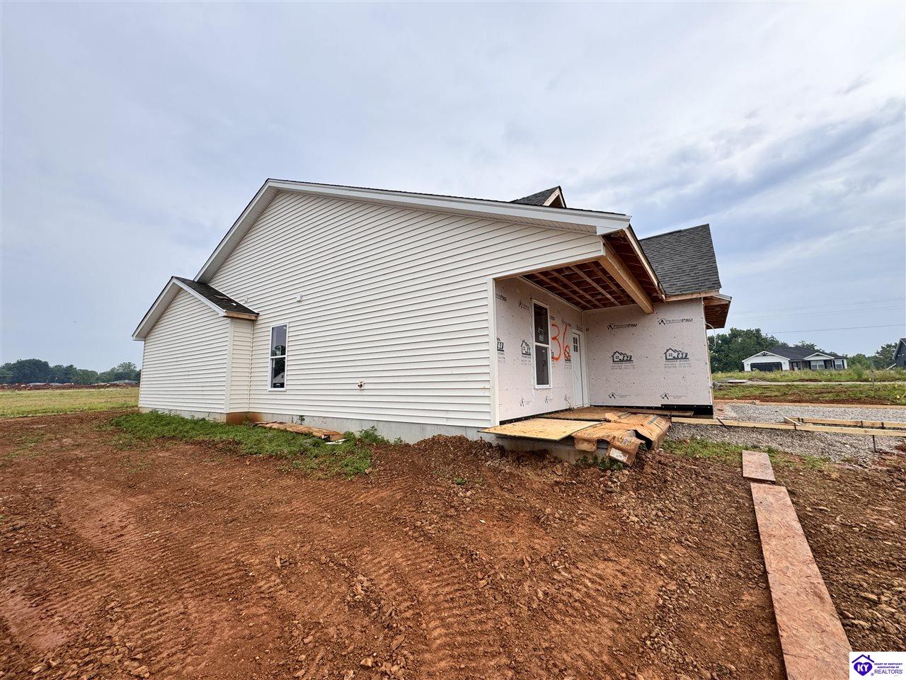 36 Robert Allen LaneBrandenburg, KY 40108