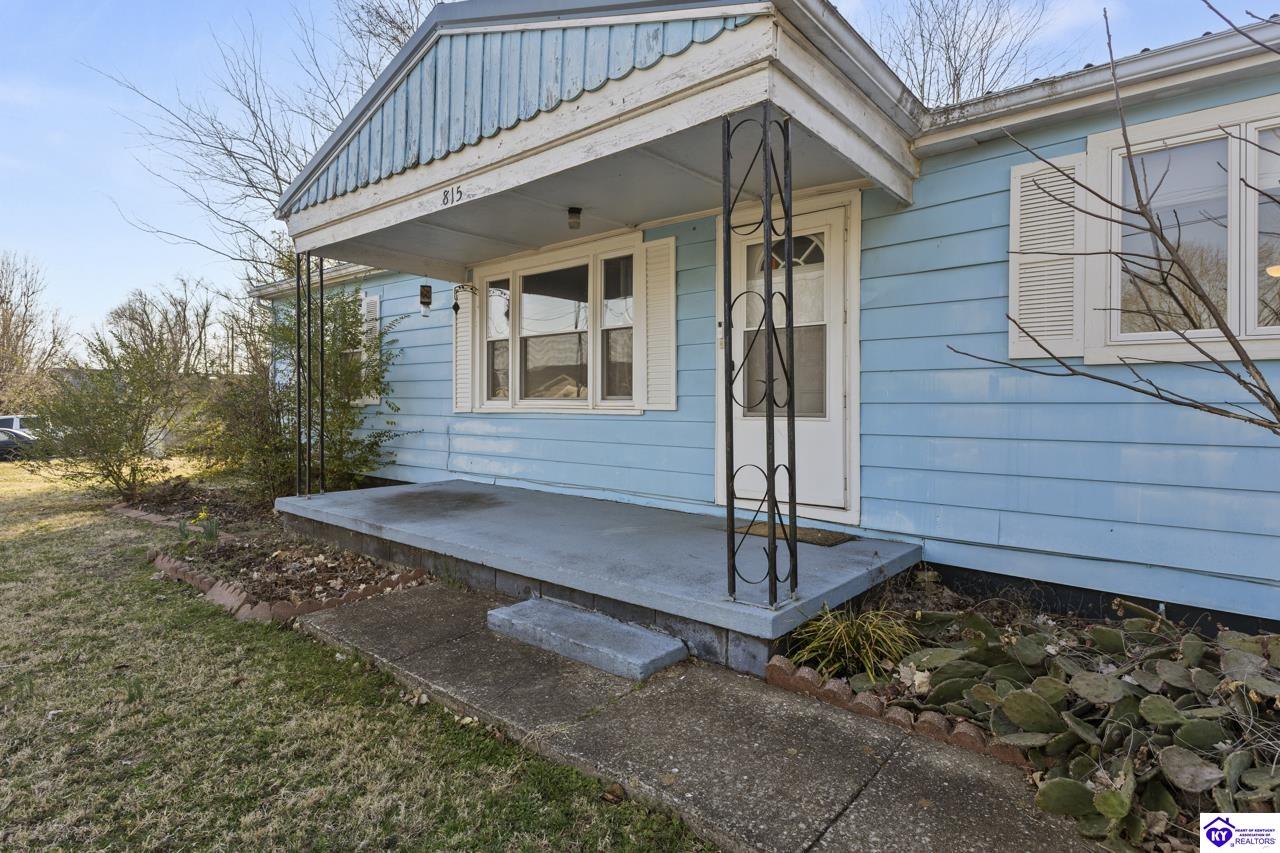 815 Lacy DriveHopkinsville, KY 42240