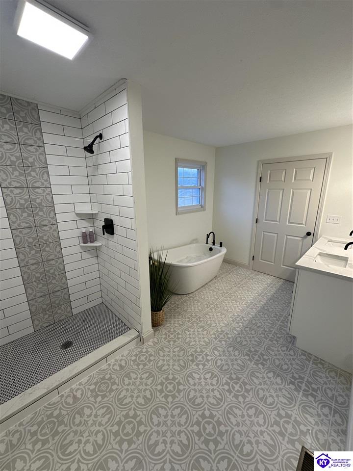 Listing Picture 251 Whitlock Road Campbellsville, KY 42718 MLS HK25000959