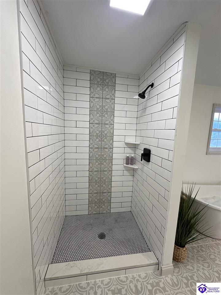 Listing Picture 251 Whitlock Road Campbellsville, KY 42718 MLS HK25000959