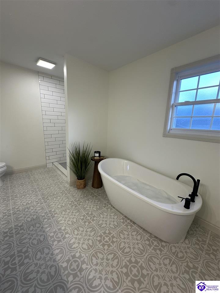 Listing Picture 251 Whitlock Road Campbellsville, KY 42718 MLS HK25000959