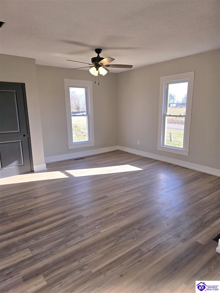 2262 Stiles Ford Road Hodgenville, KY 42748 #3