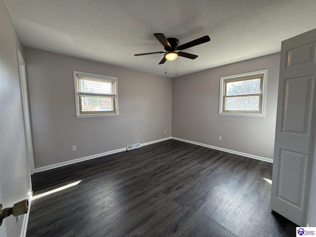 Listing Picture 1277 Lyndon Lane Radcliff, KY 40160 MLS HK25000978