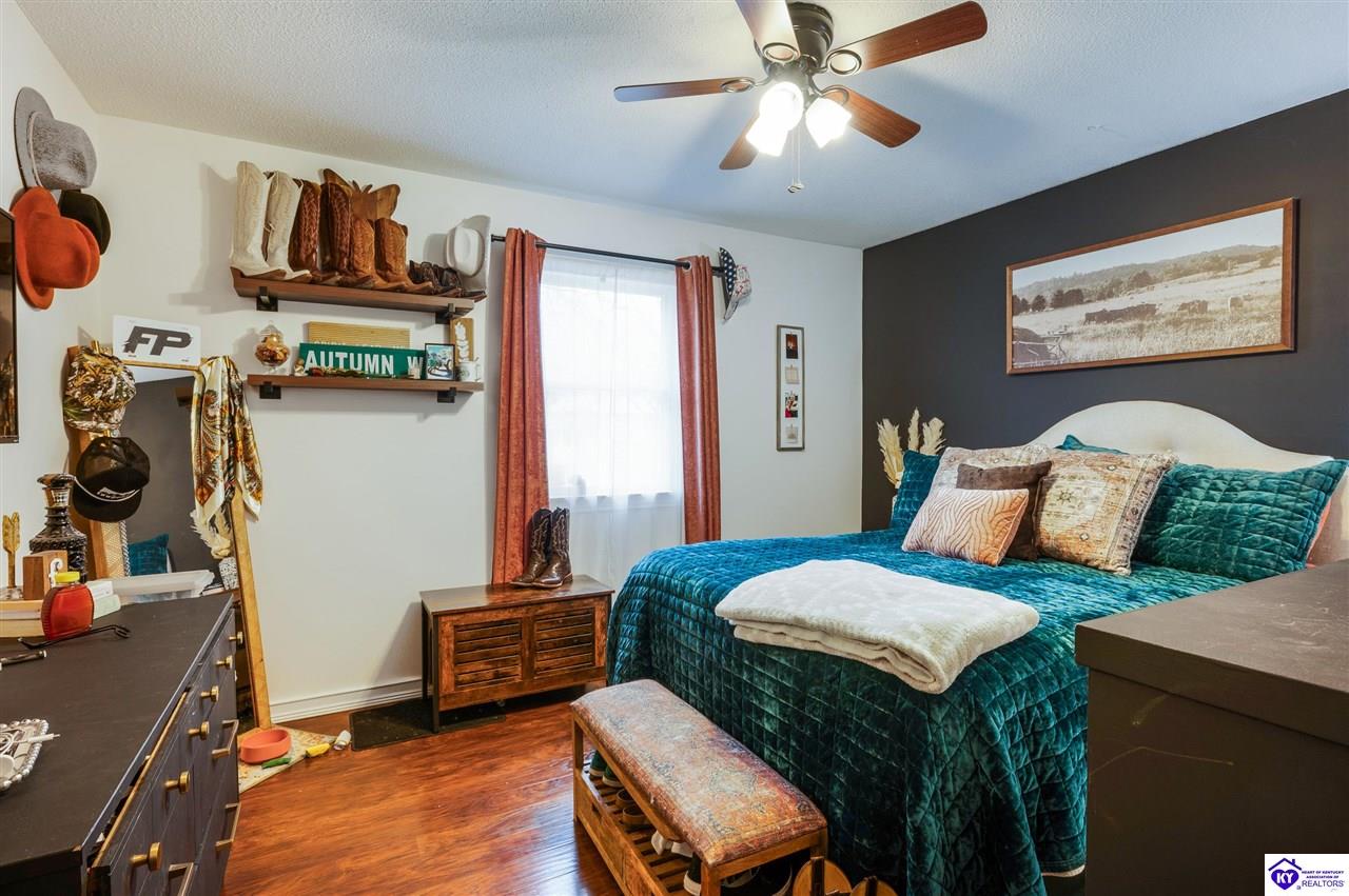 Listing Picture 71 Autumn Way Elizabethtown, KY 42701 MLS HK25000987