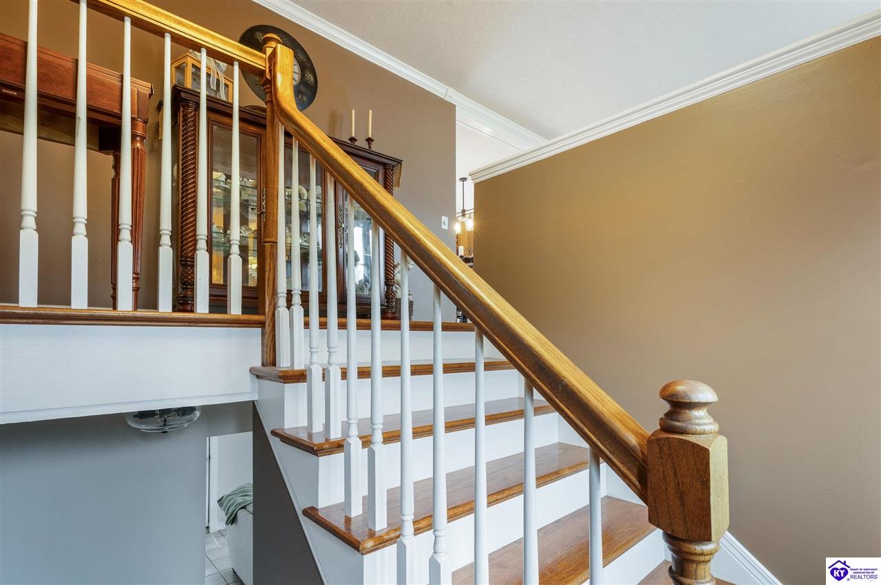 Listing Picture 71 Autumn Way Elizabethtown, KY 42701 MLS HK25000987