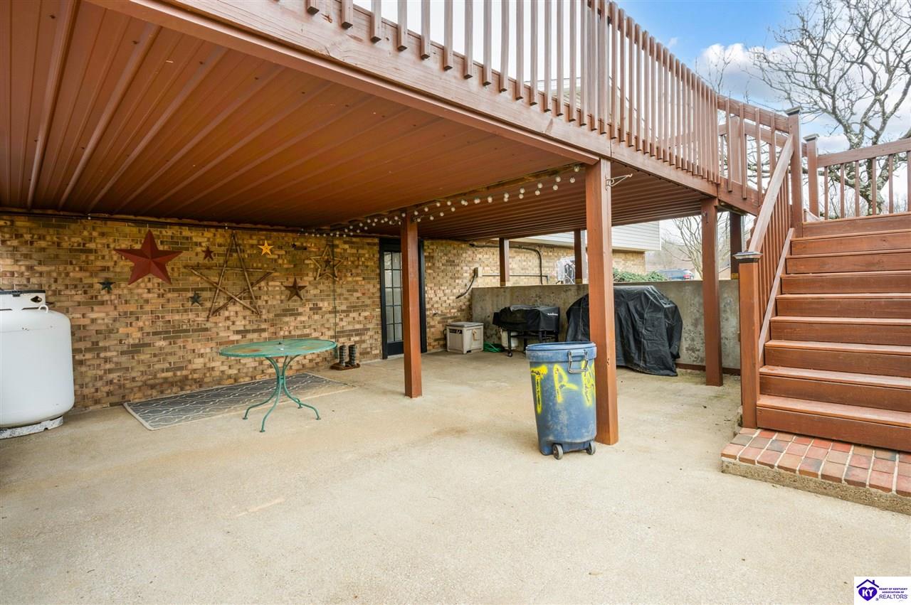 Listing Picture 71 Autumn Way Elizabethtown, KY 42701 MLS HK25000987