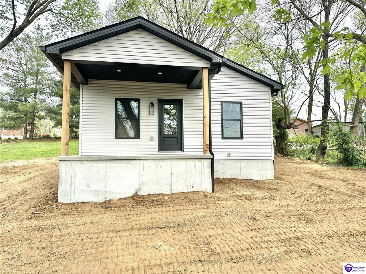 504 Cook StreetGreensburg, KY 42743