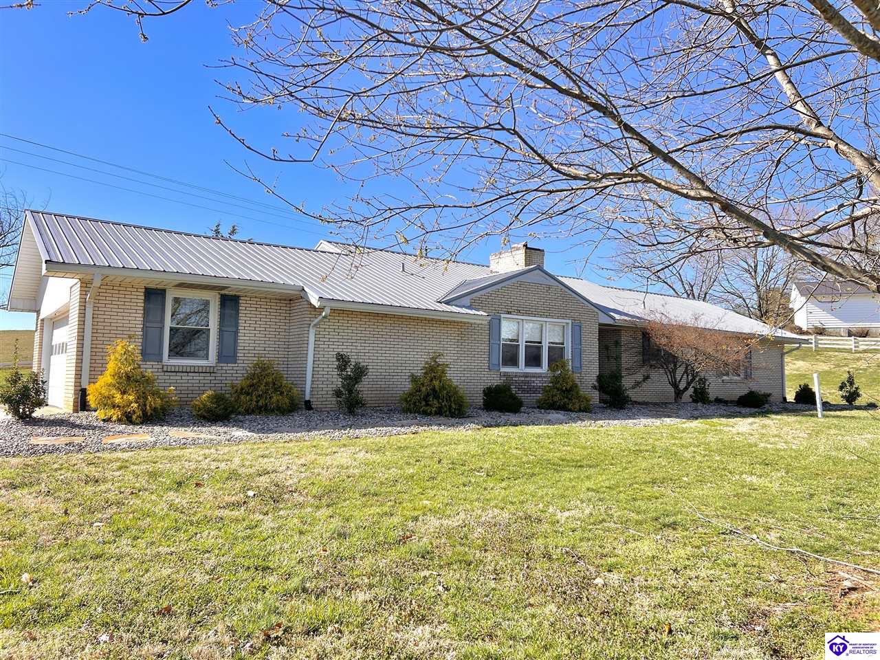 4685 new columbia road Campbellsville, KY 42718