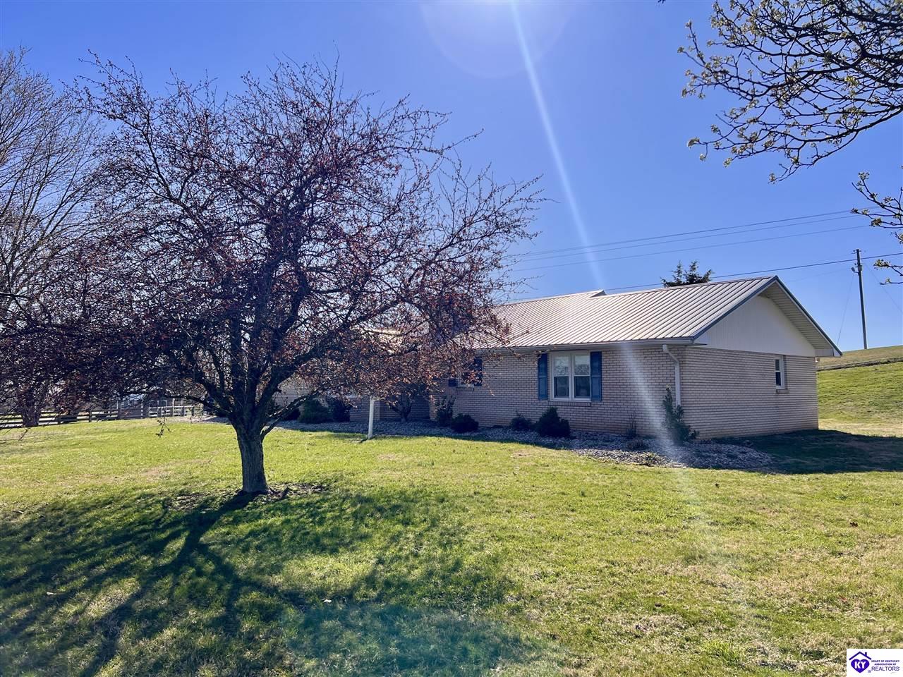 4685 New Columbia Road Campbellsville, KY 42718 #1