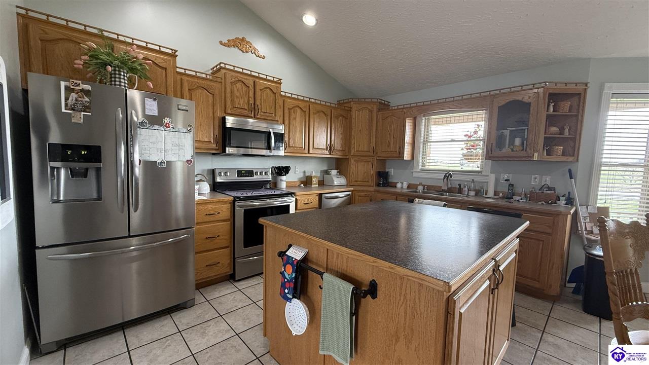 Listing Picture 170 Milby Rattliff Road Summersville, KY 42743 MLS HK25001045