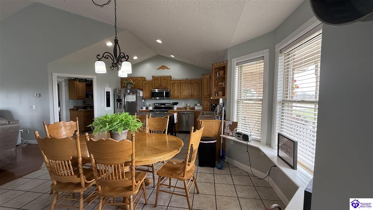 Listing Picture 170 Milby Rattliff Road Summersville, KY 42743 MLS HK25001045