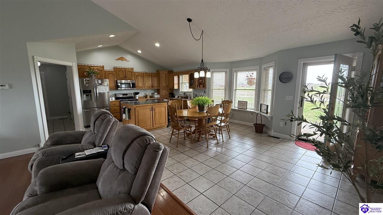 Listing Picture 170 Milby Rattliff Road Summersville, KY 42743 MLS HK25001045