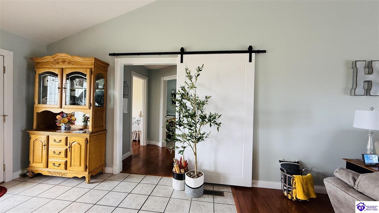 Listing Picture 170 Milby Rattliff Road Summersville, KY 42743 MLS HK25001045