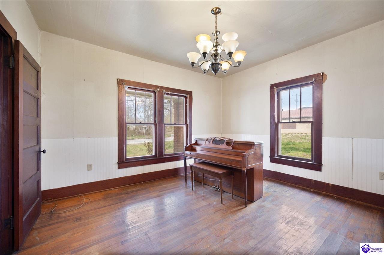 Listing Picture 2750 N Jackson Highway Canmer, KY 42722 MLS HK25001094