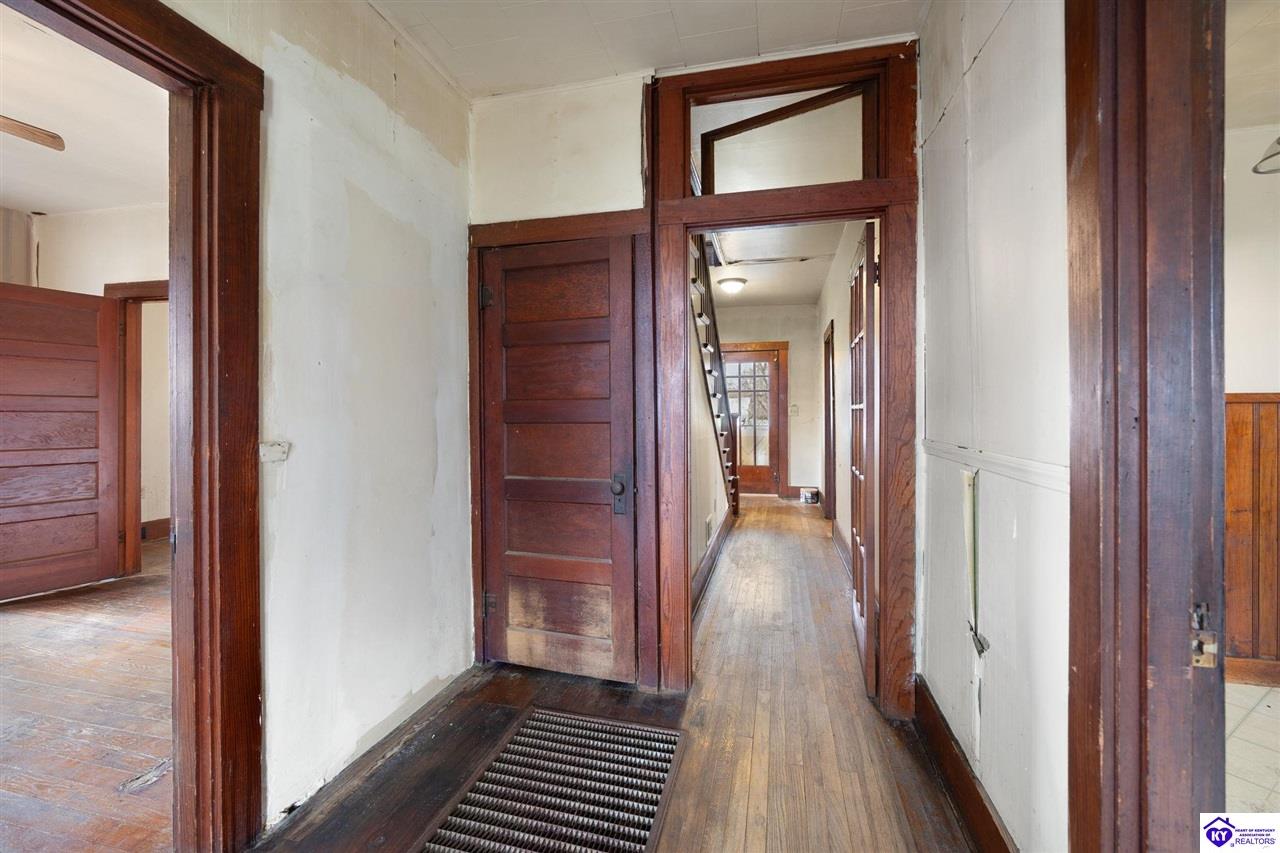 Listing Picture 2750 N Jackson Highway Canmer, KY 42722 MLS HK25001094