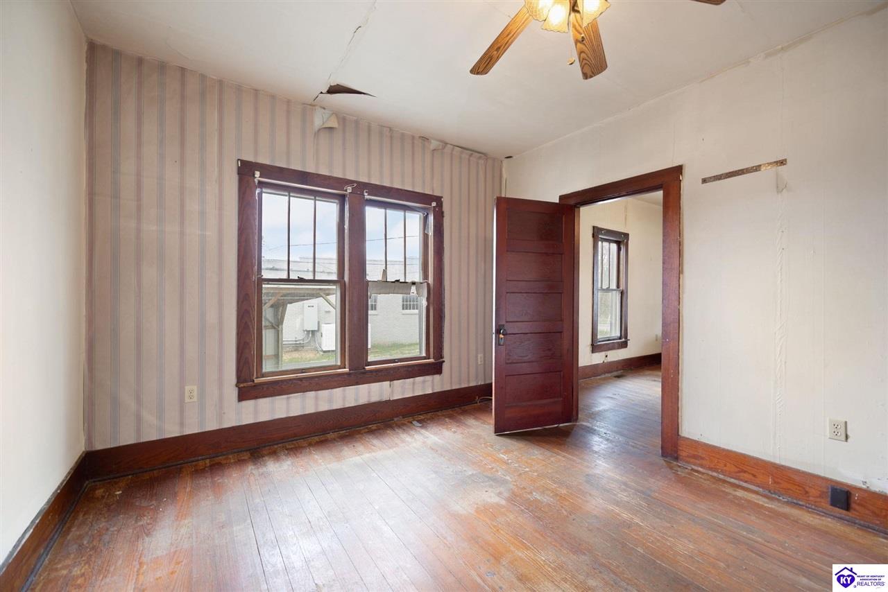 Listing Picture 2750 N Jackson Highway Canmer, KY 42722 MLS HK25001094