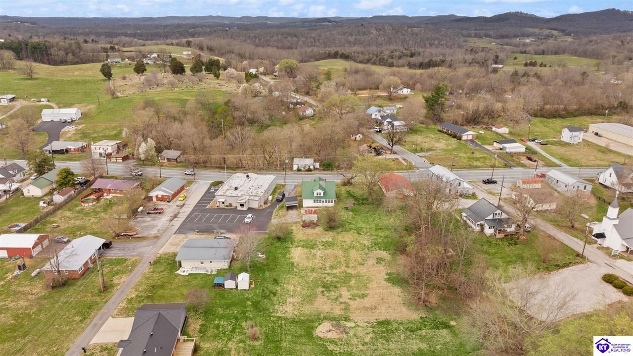 Listing Picture 2750 N Jackson Highway Canmer, KY 42722 MLS HK25001094