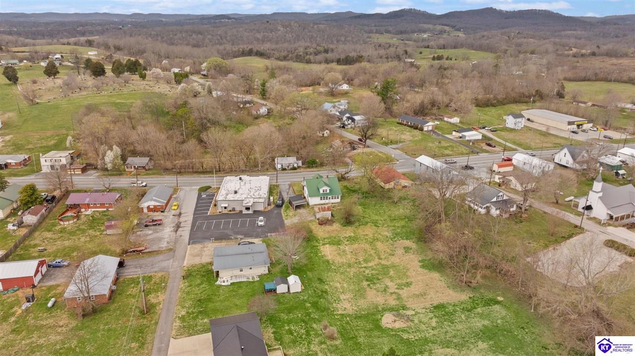 Listing Picture 2750 N Jackson Highway Canmer, KY 42722 MLS HK25001094