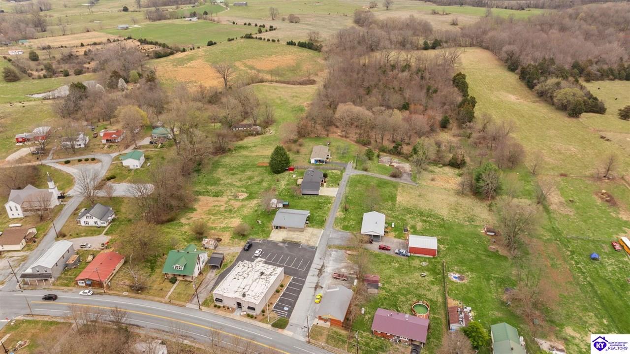 Listing Picture 2750 N Jackson Highway Canmer, KY 42722 MLS HK25001094