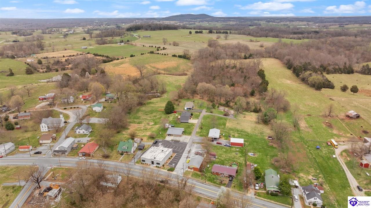 Listing Picture 2750 N Jackson Highway Canmer, KY 42722 MLS HK25001094