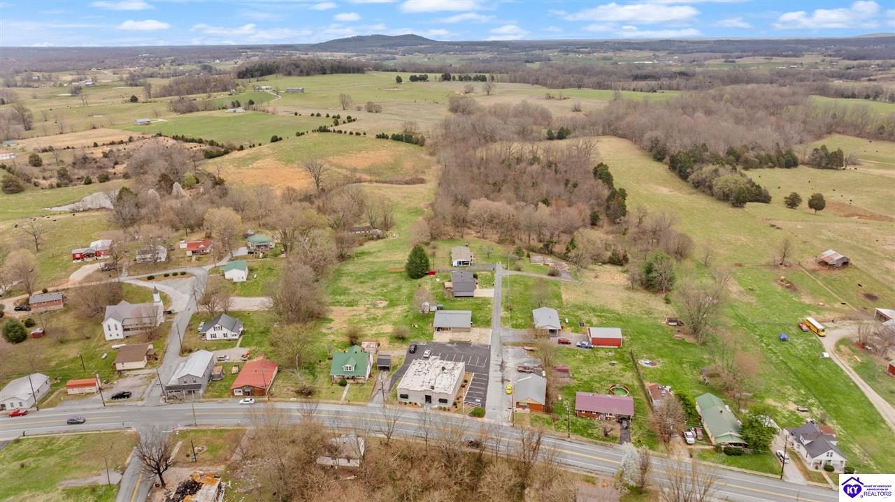 Listing Picture 2750 N Jackson Highway Canmer, KY 42722 MLS HK25001094