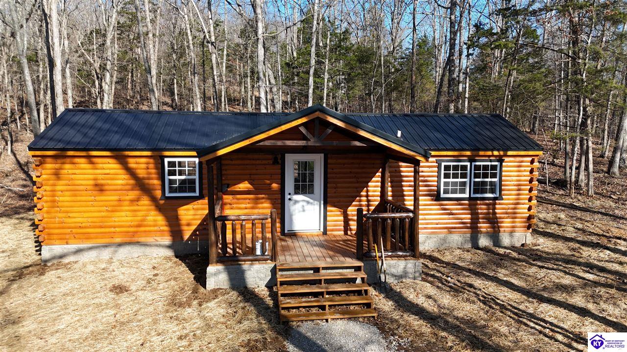 5285 Wax RoadClarkson, KY 42726