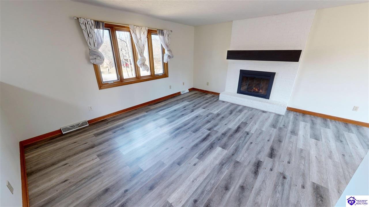 305 Redbud Drive Elizabethtown, KY 42701 #2