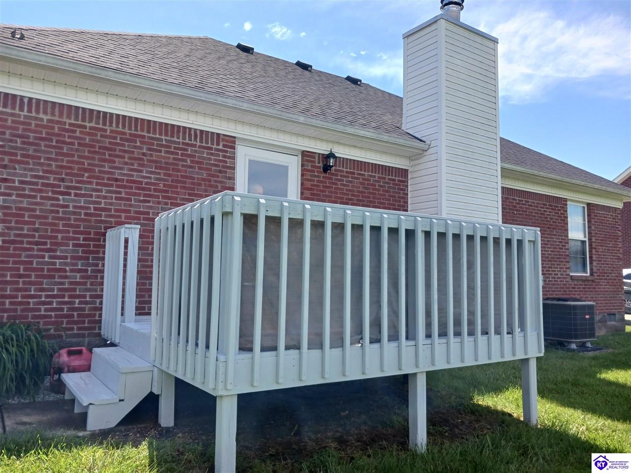 Listing Picture 108 Quiet Spring Dr. Bardstown, KY 40004 MLS HK25001148