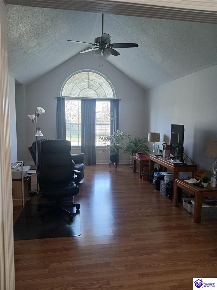 Listing Picture 108 Quiet Spring Dr. Bardstown, KY 40004 MLS HK25001148