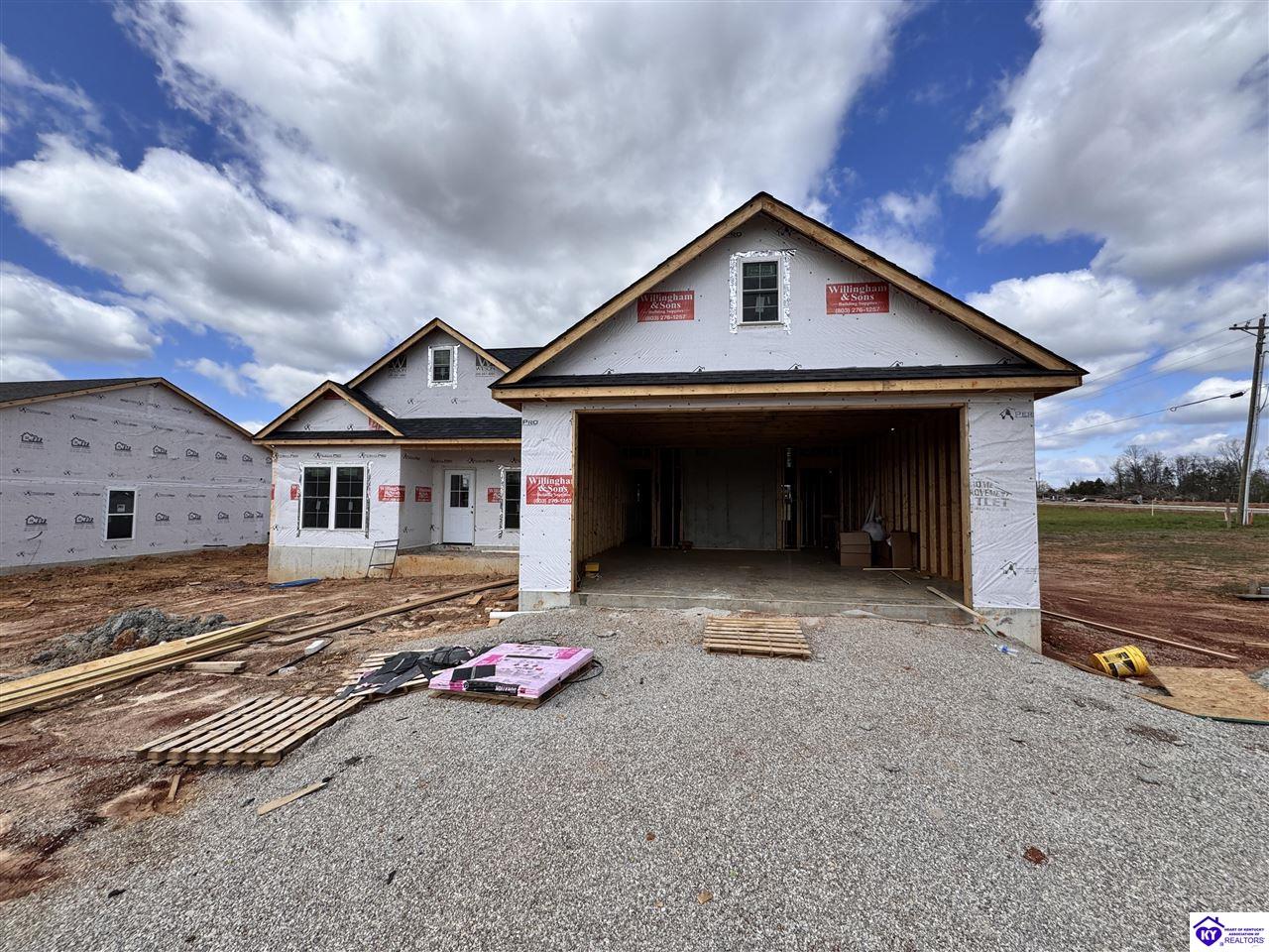 26 Robert Allen LaneBrandenburg, KY 40108