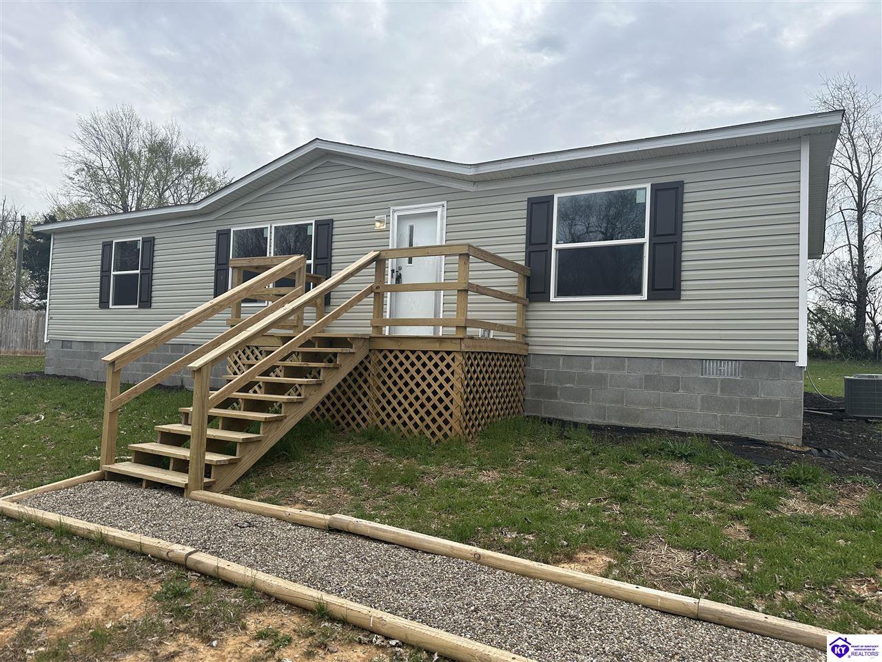 14252 S Dixie HighwayUpton, KY 42784