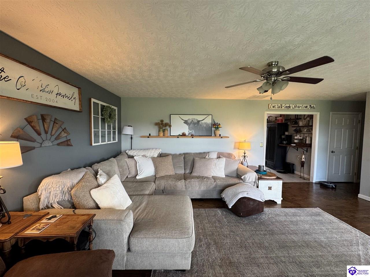 Listing Picture 197 Evening Star Court Elizabethtown, KY 42701 MLS HK25001229