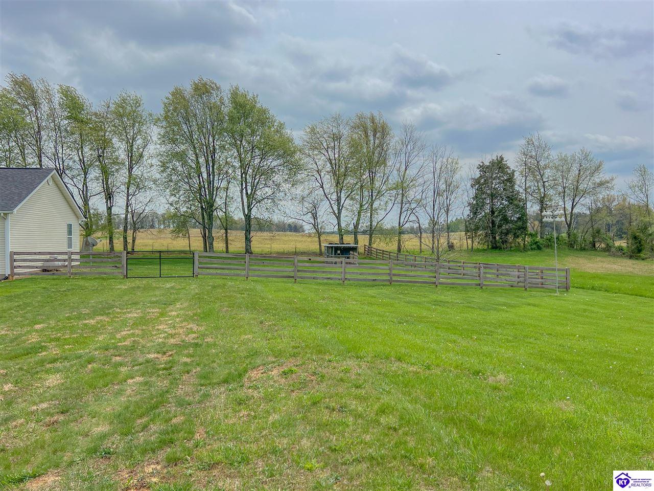 Listing Picture 197 Evening Star Court Elizabethtown, KY 42701 MLS HK25001229