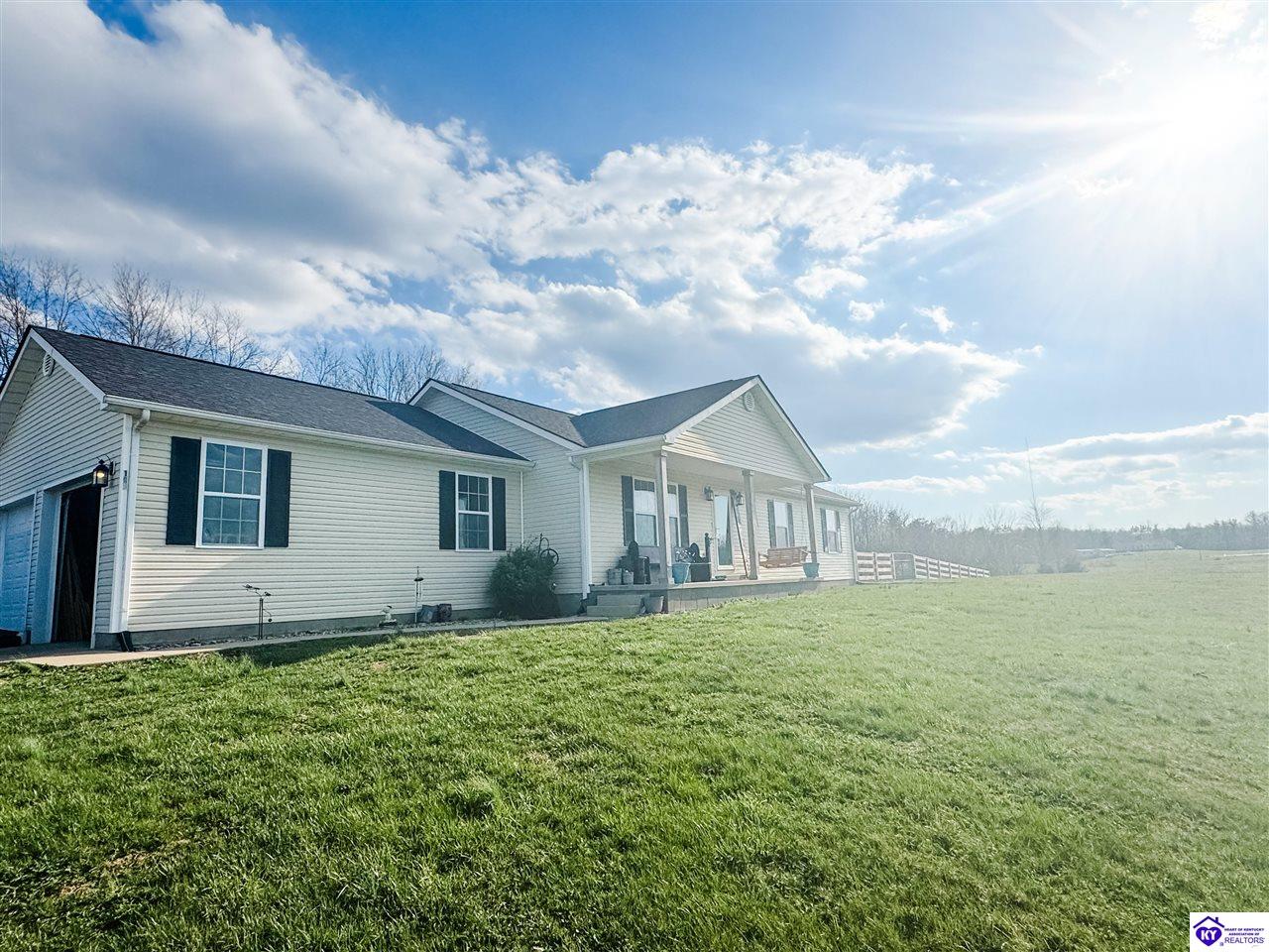 Listing Picture 197 Evening Star Court Elizabethtown, KY 42701 MLS HK25001229