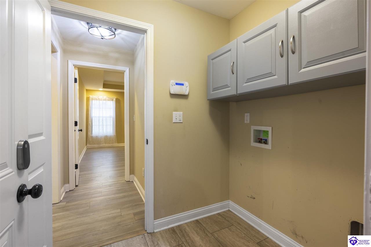 Listing Picture 113 A Little Oak Court Elizabethtown, KY 42701 MLS HK25001243