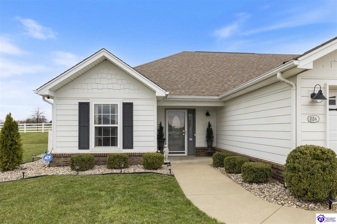 Listing Picture 113 A Little Oak Court Elizabethtown, KY 42701 MLS HK25001243