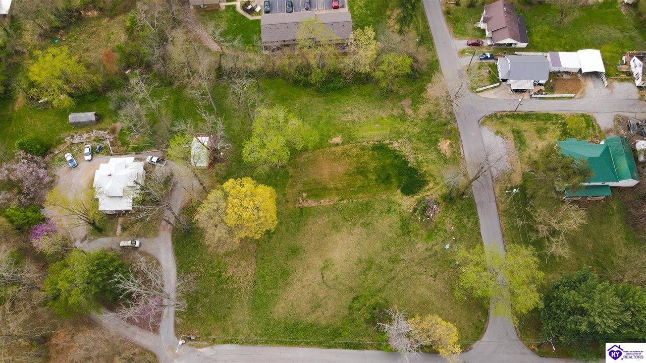 137 Coppock StreetCampbellsville, KY 42718