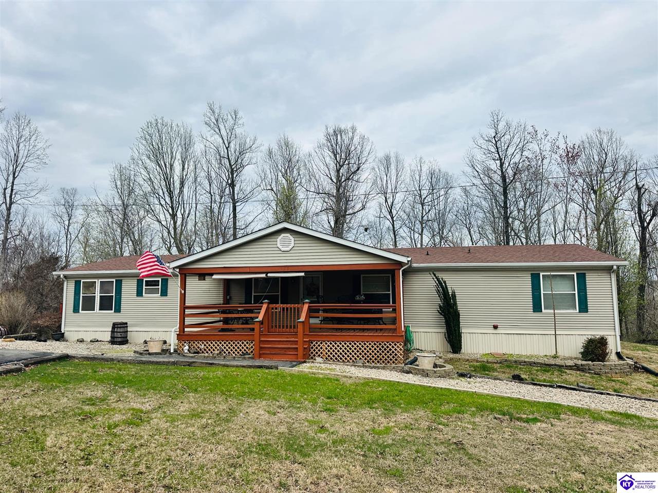 588 Sleepy Hollow CircleClarkson, KY 42726
