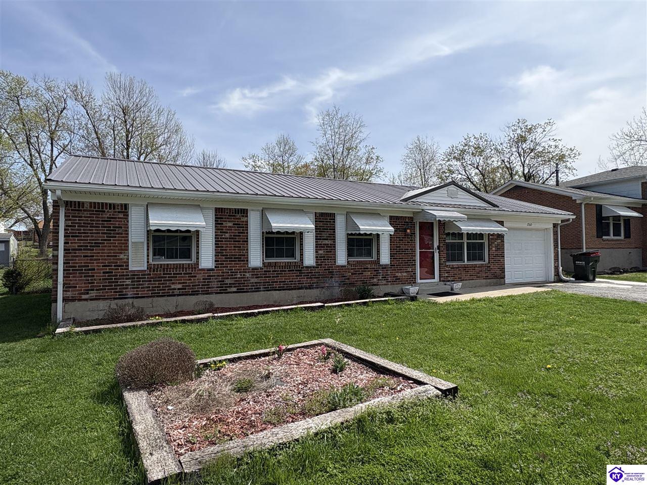 2762 Lavon CourtRadcliff, KY 40160