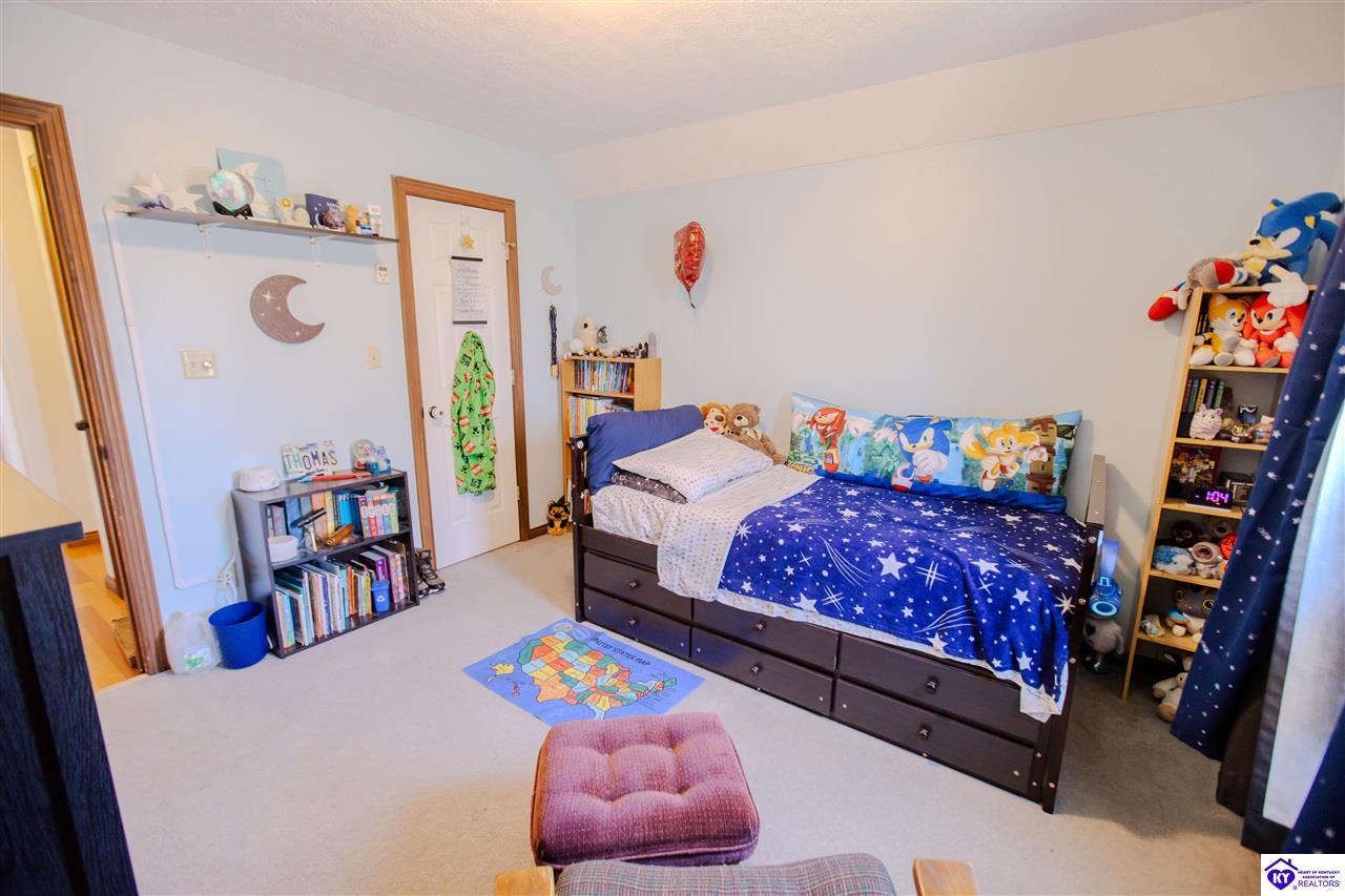 Listing Picture 6600 Valley Creek Road Elizabethtown, KY 42701 MLS HK25001268