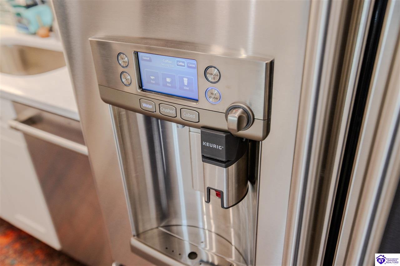 Listing Picture 6600 Valley Creek Road Elizabethtown, KY 42701 MLS HK25001268