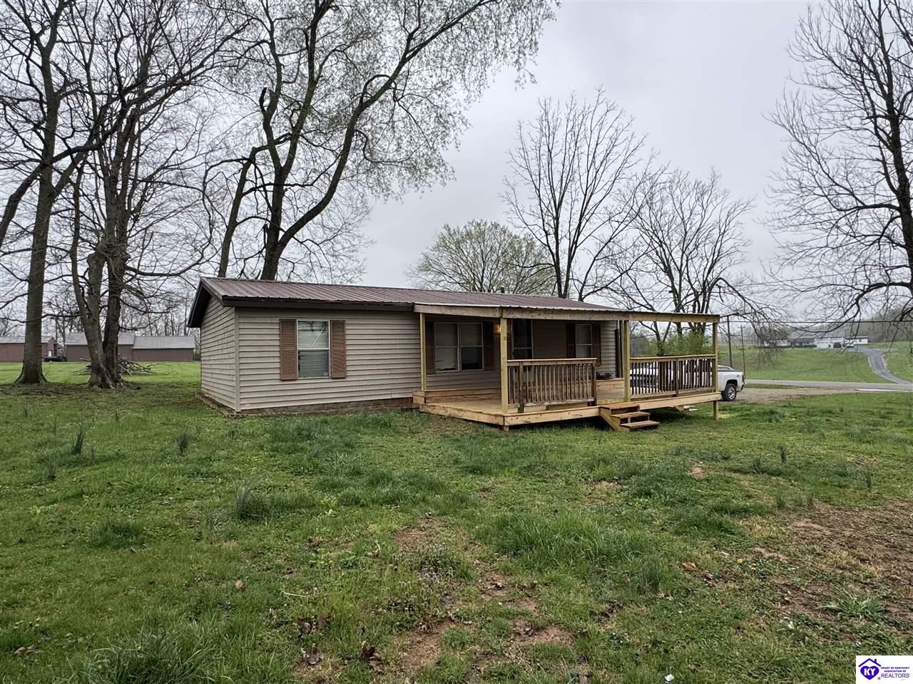 3960 Samuels RoadCoxs Creek, KY 40013