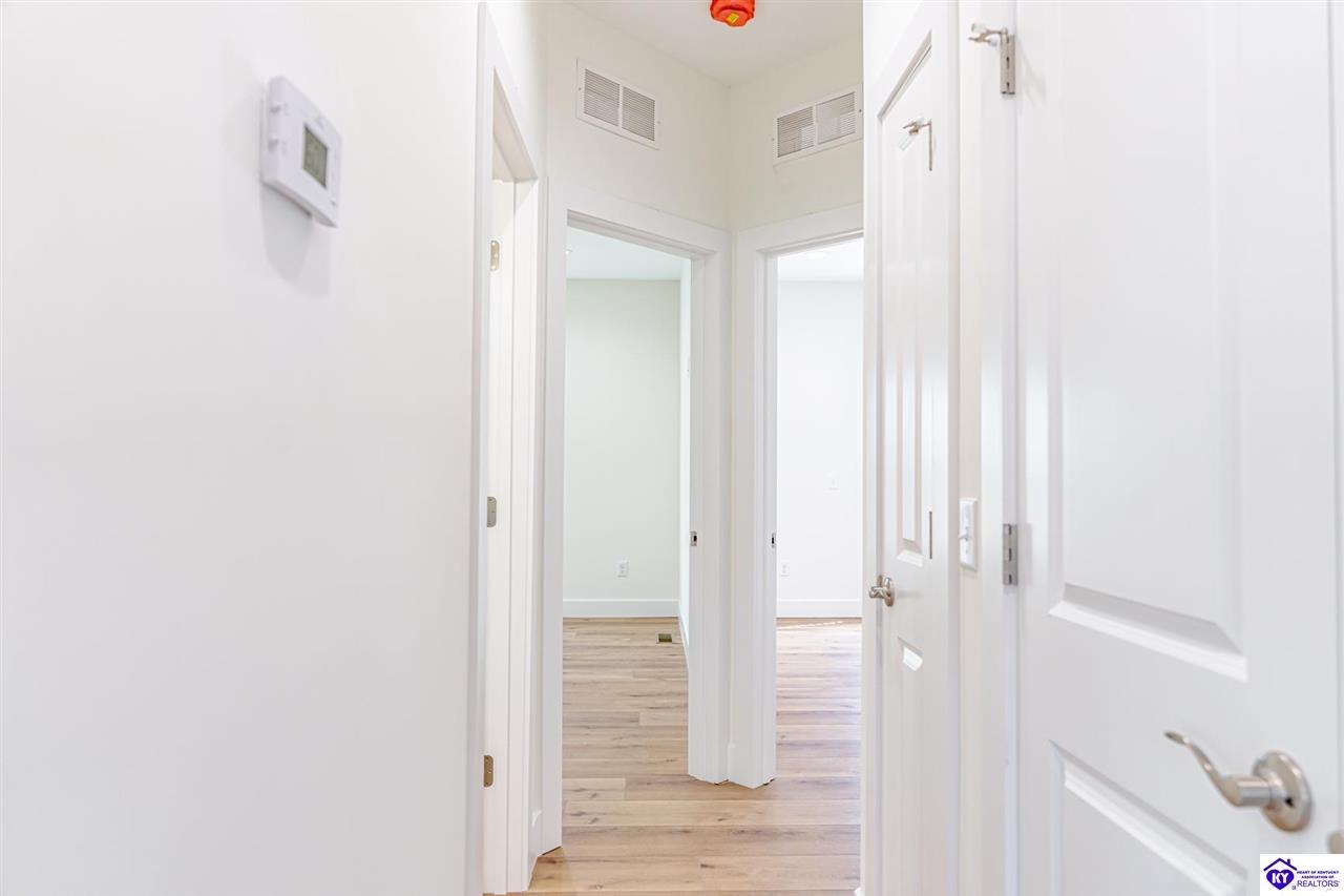 Listing Picture 96/98 Plumpurdy Drive Hodgenville, KY 42748 MLS HK25001295