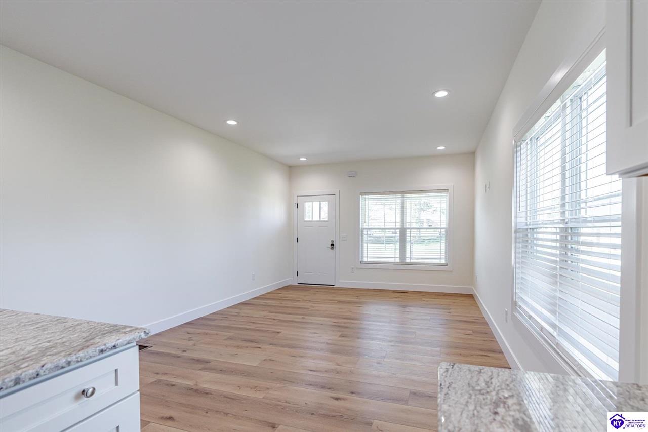 Listing Picture 96/98 Plumpurdy Drive Hodgenville, KY 42748 MLS HK25001295