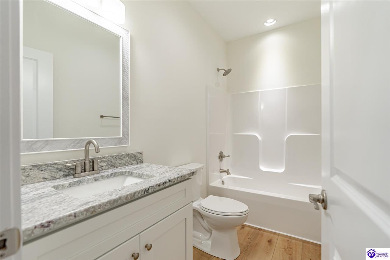 Listing Picture 96/98 Plumpurdy Drive Hodgenville, KY 42748 MLS HK25001295