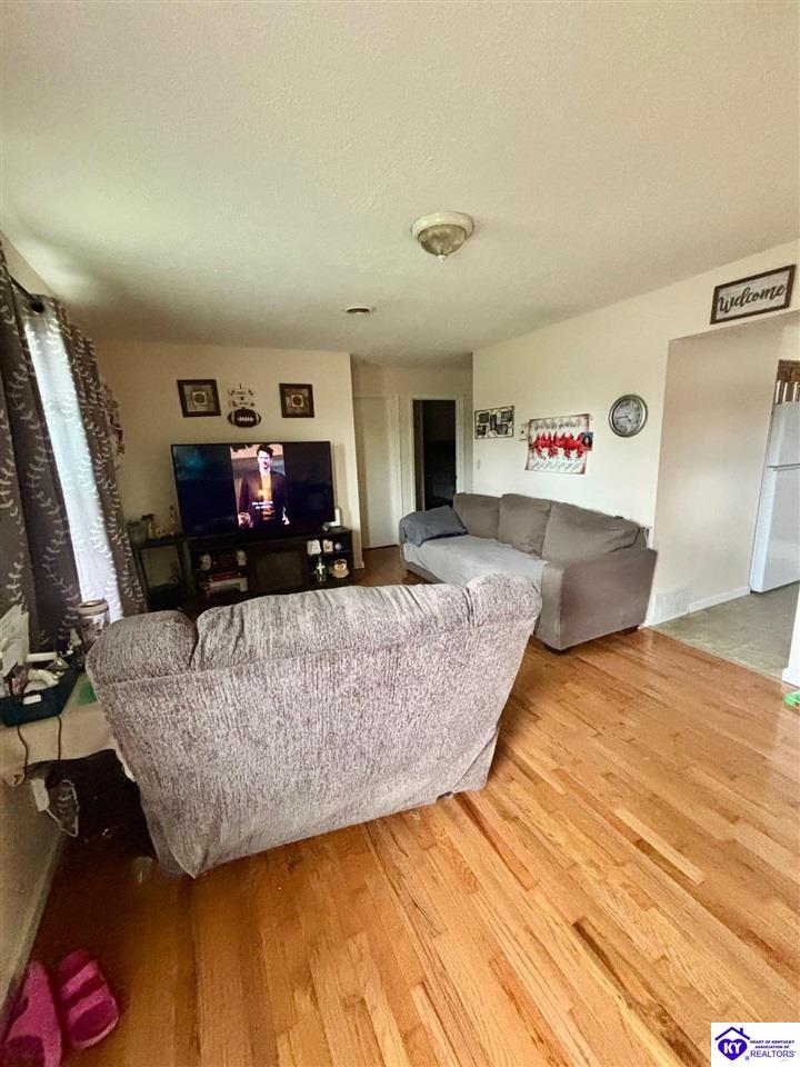 Listing Picture 120 Wexford Place Campbellsville, KY 42718 MLS HK25001312